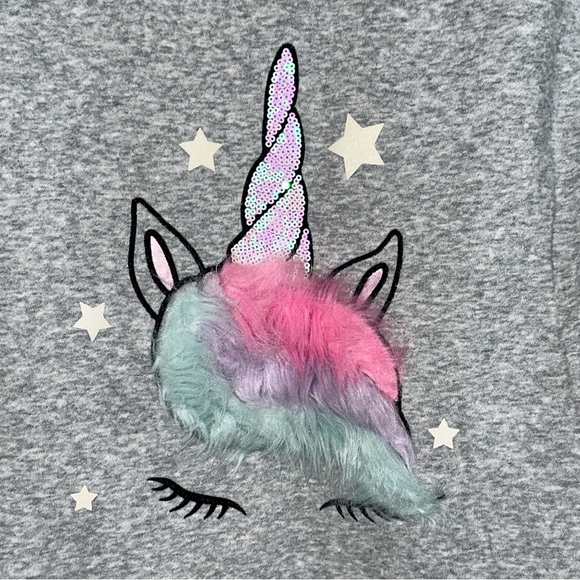 Girl’s H&M Unicorn Sweater Size 10-12 Y - Picture 2 of 3